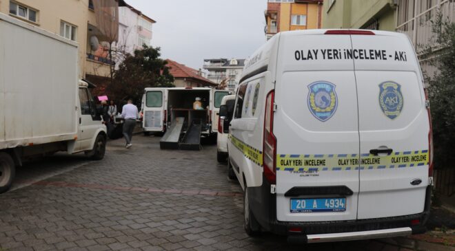 İŞE GİTMEK İÇİN UYANAN GENÇ, ANNESİ VE KARDEŞİNİ ÖLÜ BULDU