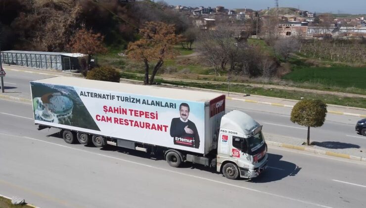 BAŞKAN ADAYI ERTEMUR PROJELERİNİ TIRLARLA PAMUKKALE’YE GÖSTERDİ