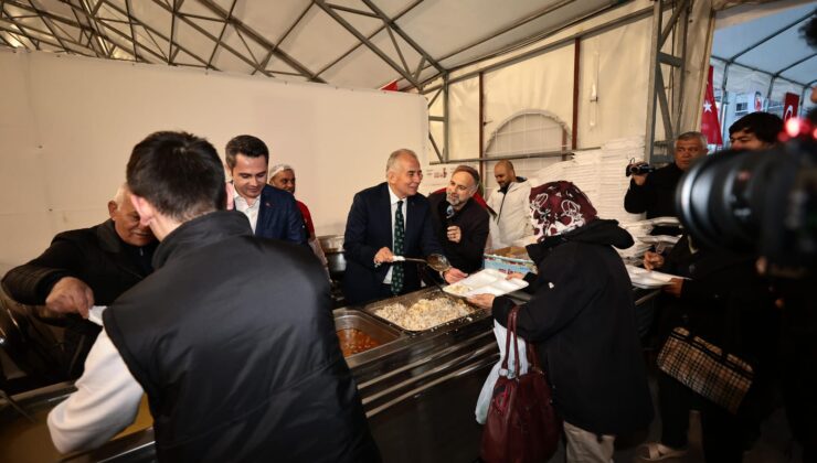 İLK İFTAR BÜYÜKŞEHİR ÇADIRINDA