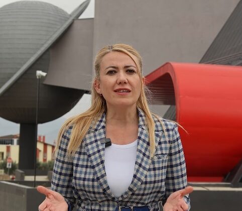 ŞENİZ DOĞAN’DAN SERT AÇIKLAMA: SİZİN YALANINIZ BATSIN!