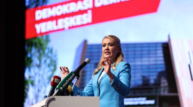 ŞENİZ DOĞAN: TOPLUM ANCAK VE ANCAK DEMOKRASİYLE GELİŞİR