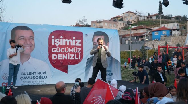 ERTEMUR, HALK BULUŞMASINDA BAŞKAN GİBİ KARŞILANDI