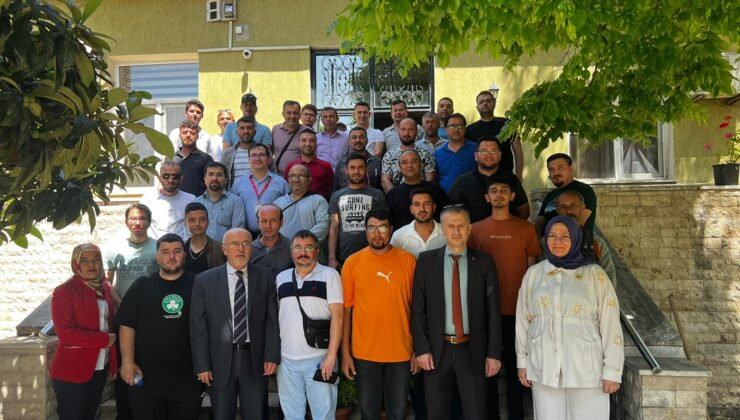 EĞİTİMİN ARDINDAN SERTİFİKALARINI ALDILAR