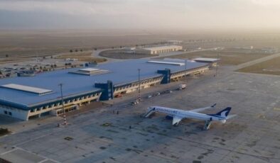 ÇARDAK HAVALİMANI’NDAN 40 BİN 489 YOLCU UÇTU