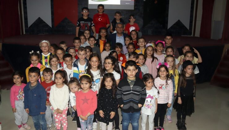 SİNEMA ETKİNLİĞİNDE ÇOCUKLAR DOYASIYA EĞLENDİ