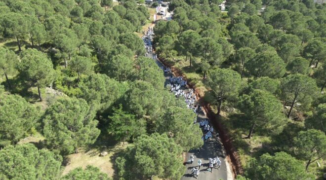 ÖĞRENCİLERDEN ‘KİRLETMEZSEK, TEMİZLİĞE İHTİYAÇ KALMAZ’ ÇAĞRISI