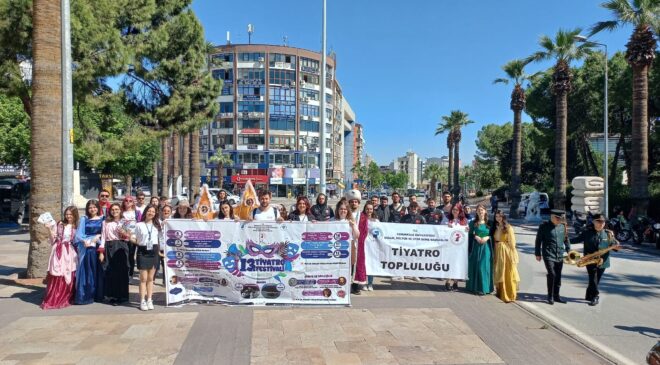 DENİZLİ’DE 13. TİYATRO FESTİVALİ BAŞLADI