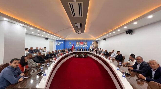 BAŞKAN GÜNGÖR: AK PARTİ GÜÇLÜ BİR AİLEDİR