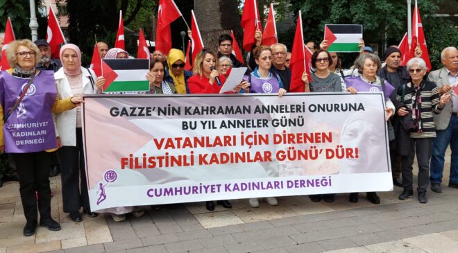 CUMHURİYET KADINLARI’NDAN FİLİSTİNLİ ANNELERE DESTEK