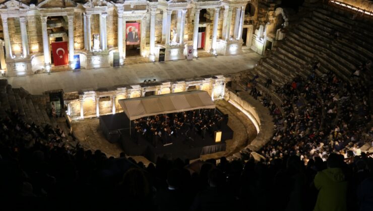 TÜRKİYE VE HOLLANDA’NIN YÜZYILLIK DOSTLUĞU HİERAPOLİS’TE KUTLANDI