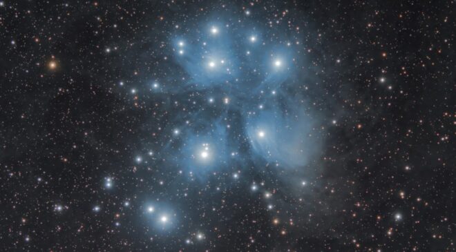 BİN 700 RAKIMLI TOPUKLU YAYLASI’NDA UZAYIN DERİNLİKLERİNİ FOTOĞRAFLADILAR