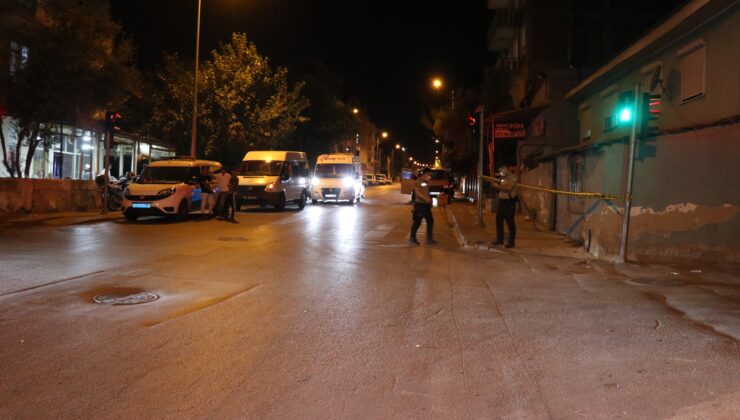 GÜNLER SONRA EVİNDE ÖLÜ BULUNDU