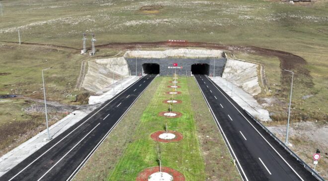 AŞIK ŞENLİK TÜNELİ VE ÇILDIR-AKTAŞ BAĞLANTI YOLU YARIN AÇILIYOR 