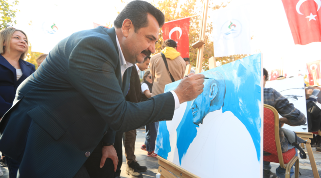 “ATATÜRK VE CUMHURİYET” TUVALLERE YANSIDI