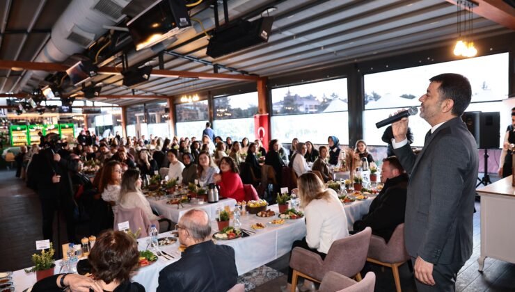 Başkan Çavuşoğlu, Büyükşehir’in eğitim neferleriyle buluştu