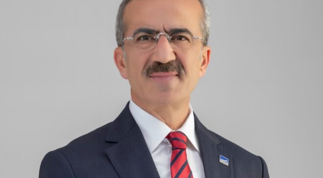 Selam! Millet Partisi Genel Başkanı Cuma NACAR, Asgari ücret en az 30 bin lira olmalıdır.