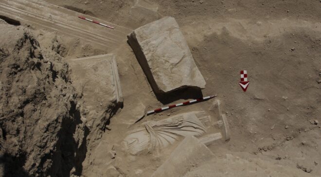 Kazı Çalışmaları PAÜ Tarafından Yürütülen Tripolis Antik Kenti’nde Antonius Philagrios’un Heykelinin Baş Kısmı Bulundu 