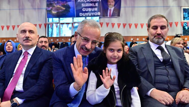 SAMSUN-SARP DEMİRYOLU 10 MİLYON KİŞİYE HİZMET EDECEK 