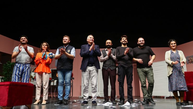 TİYATRO KEYFİ BÜYÜKŞEHİR ŞEHİR TİYATROSU İLE YAŞANIYOR