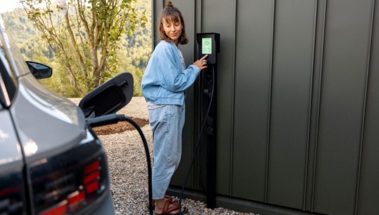 Elektrikli aracı evde şarj eden SKTT ile çarpılacak