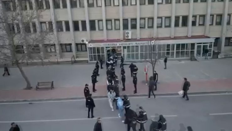 Denizli merkezli silahlı suç örgütüne yönelik operasyonda 32 şüpheli tutuklandı