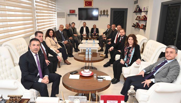 BAŞKAN ERDOĞAN, KAMU KURUMLARIYLA İŞ BİRLİĞİNİ ARTIRIYOR