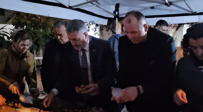 Lokma ikramını Başkan Özpek, yaptı