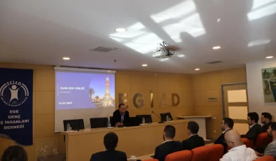 İzmir’in Kent Kimliği EGİAD’da Masaya Yatırıldı